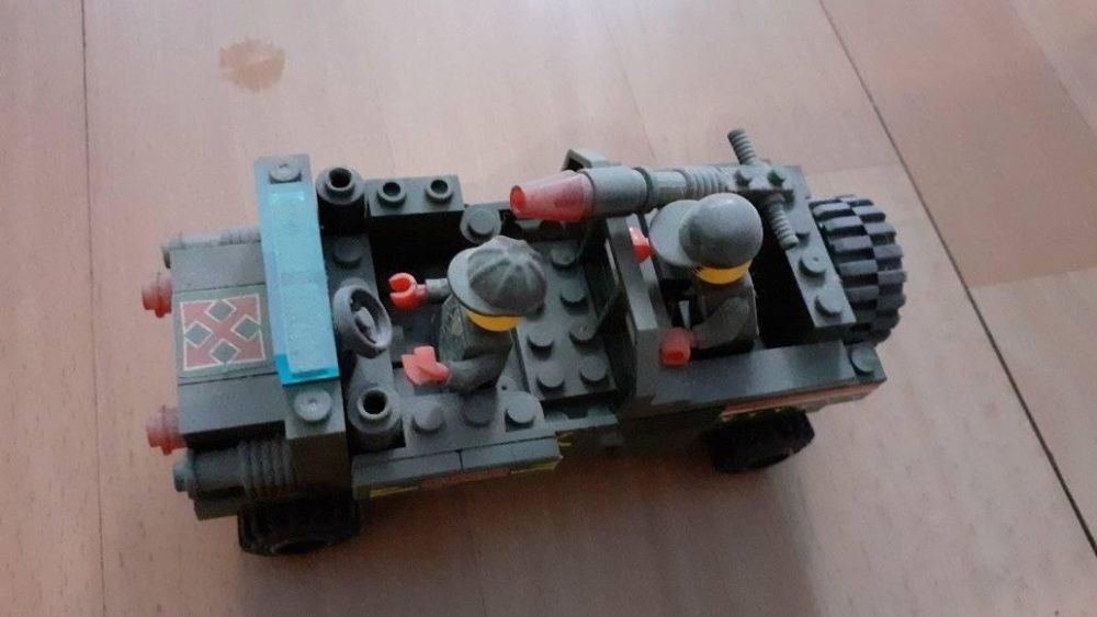 конструктор войници