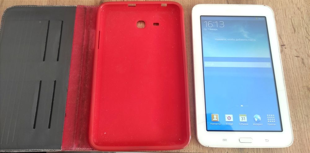 Планшет Samsung Tab 3 Lite в хорошем состоянии