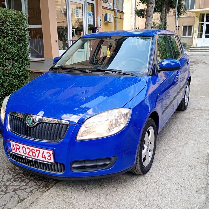 Vând Skoda Fabia