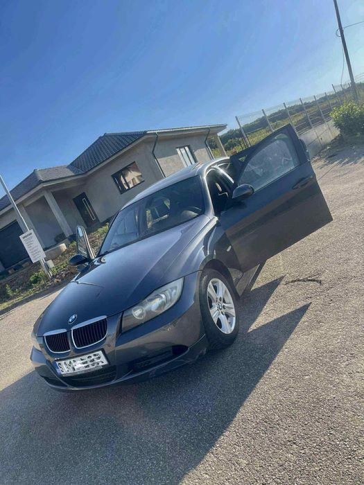 BMW Seria 3 (E90) – 320d, 1995 cm³, 163 CP, motorină