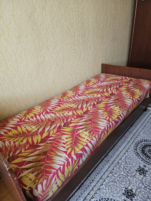 Продаются кровати 2 шт