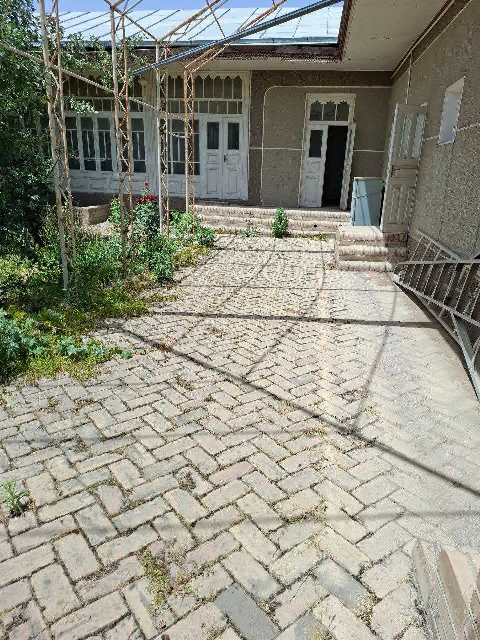 №3505.Продается Большой Дом в центре.
