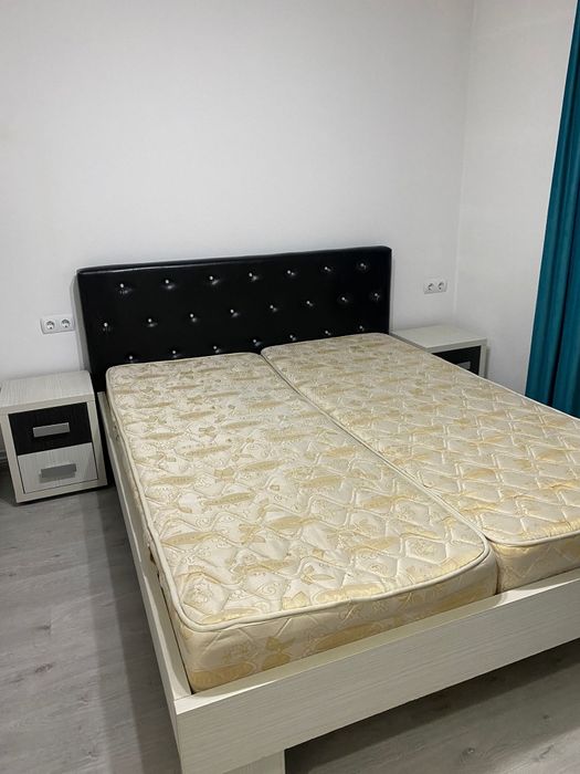 Vând dormitor complet