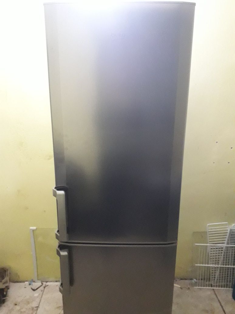 Combina  frigorifica Indesit arctic whirpool zanussi