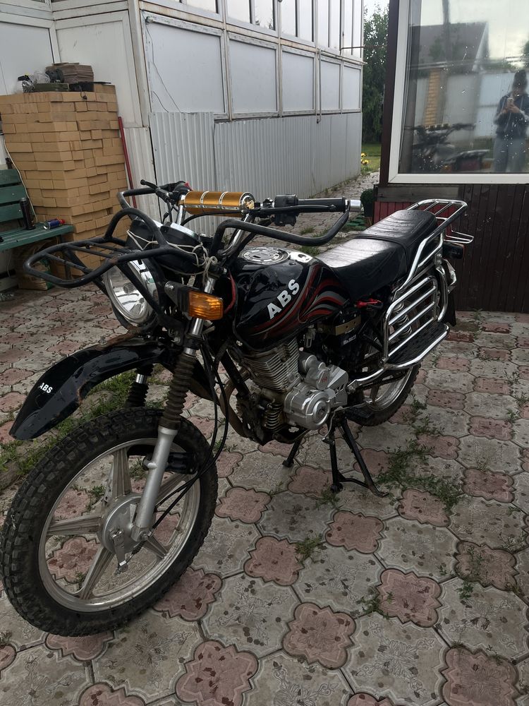 Мотоцикл 150 кубов
