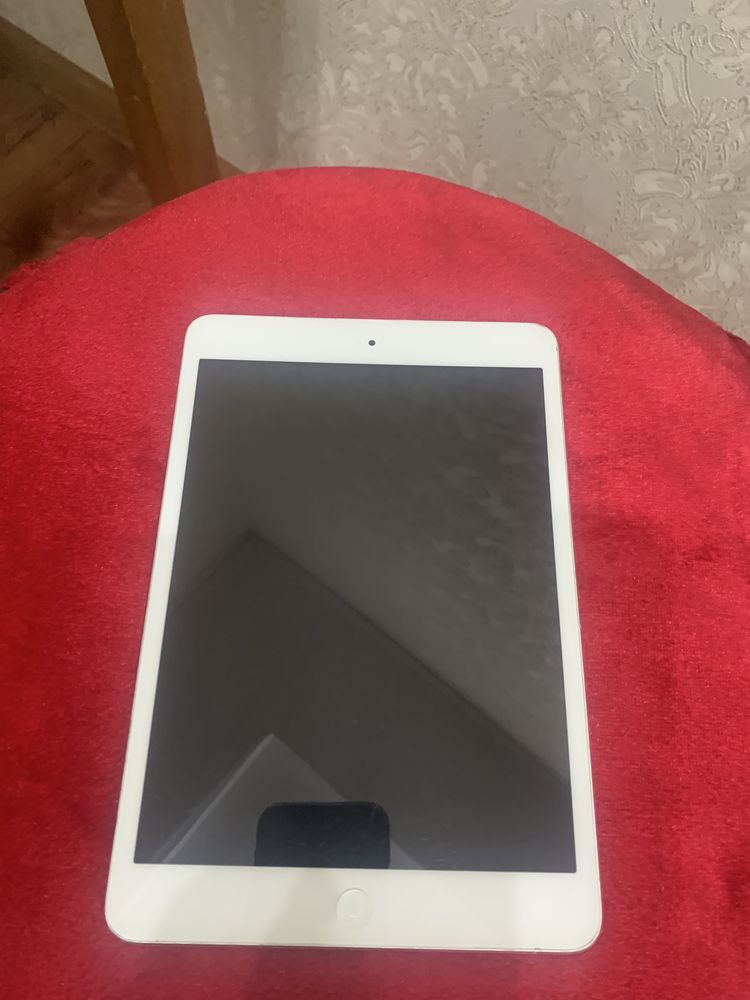 Планшет Apple Ipad mini 32gb