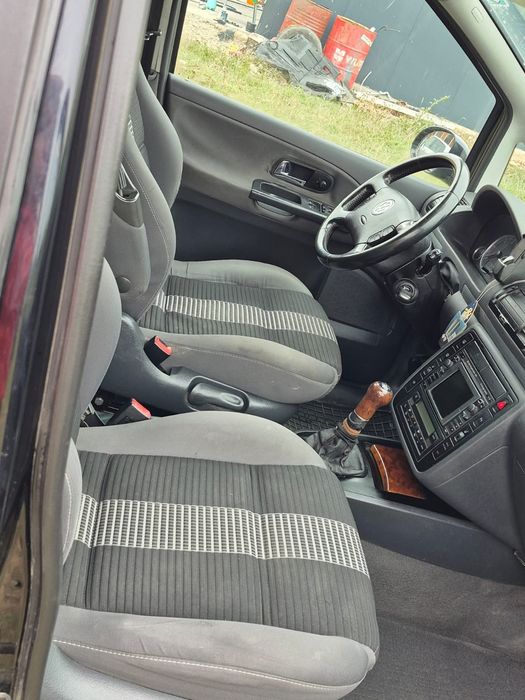 Volkswagen Sharan 7 locuri