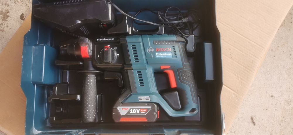 BOSCH GBH 18V-21 - Акумулаторен безчетков перфоратор като нов!