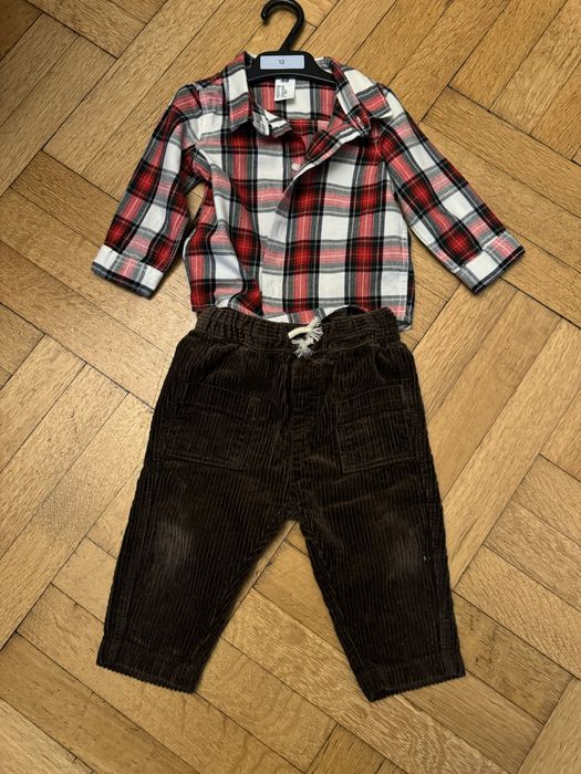 Costum H&M pentru baieti aproape nou