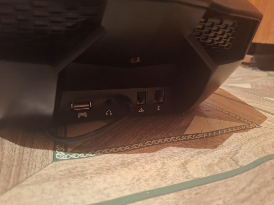 Volan cu pedale simulator myria garanție în 2 ani aproximativ este bun