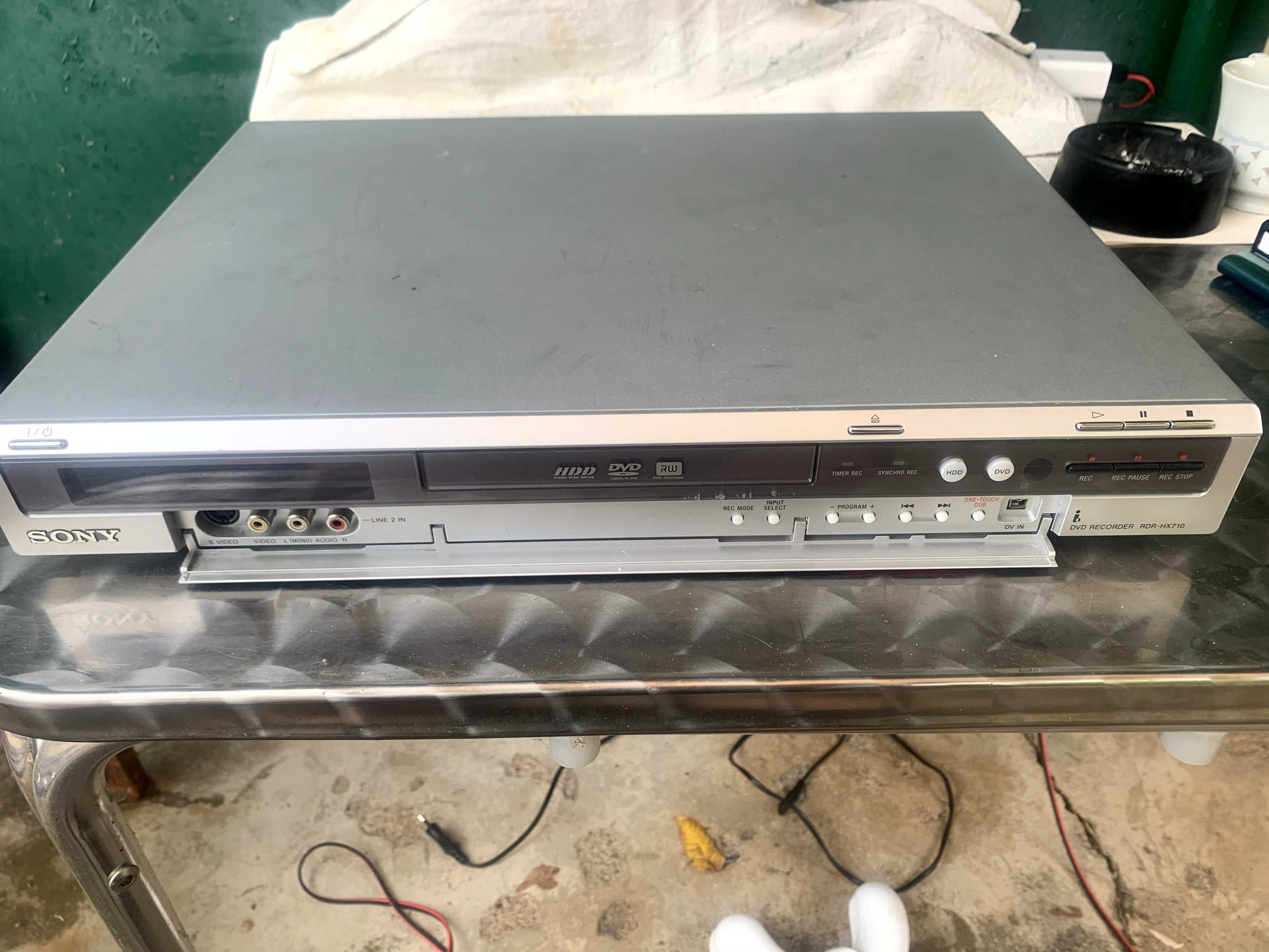 DVD Recorder Sony RDR HX-710