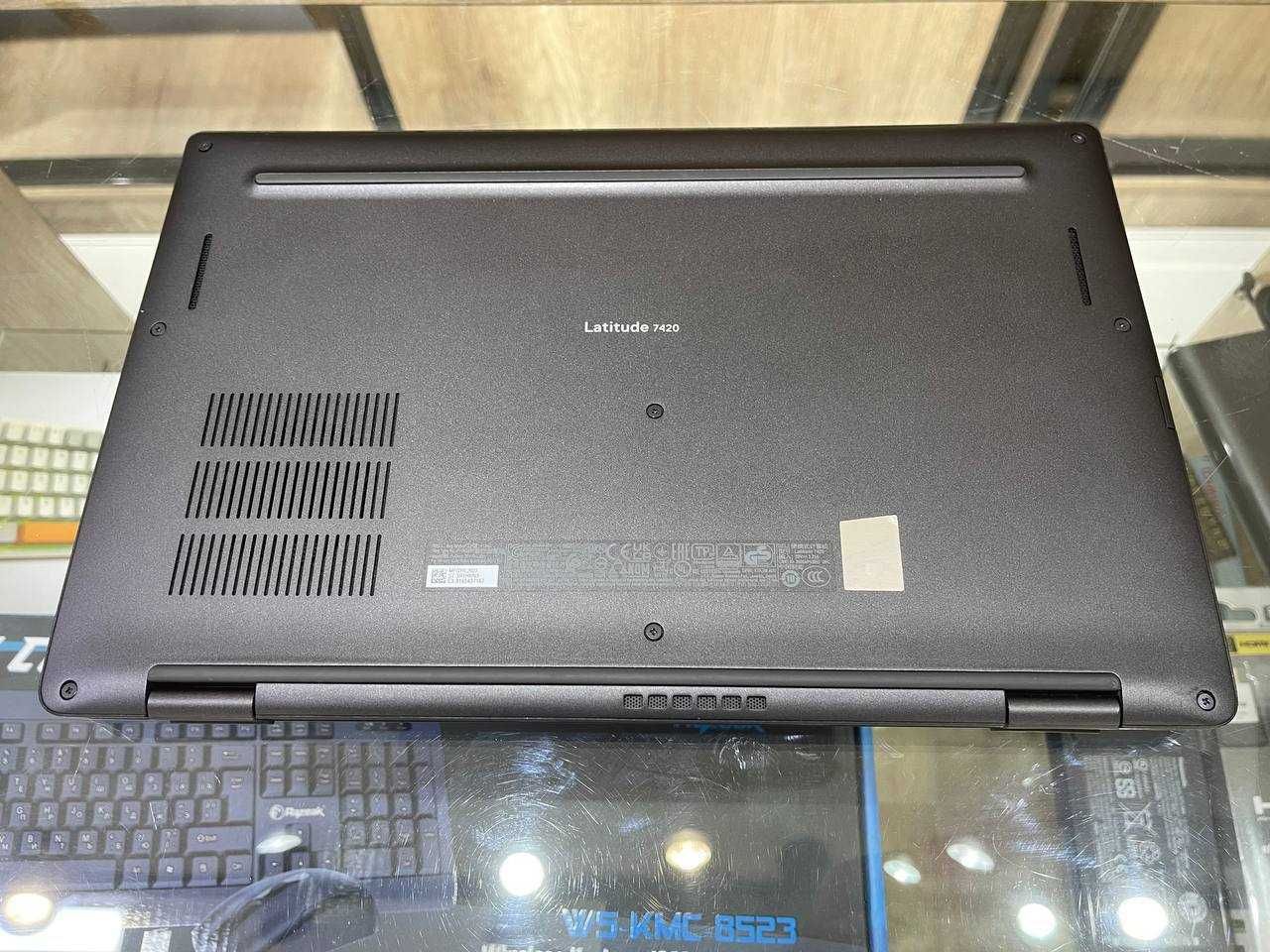 DELL Carbon Latitude 7420 ore i5-1145G7 ram 8 ssd 512