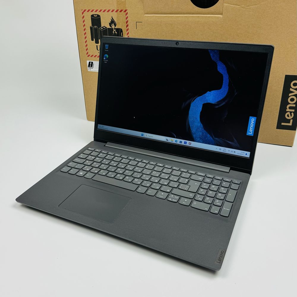 Lenovo IdeaPad V15 FULL HD