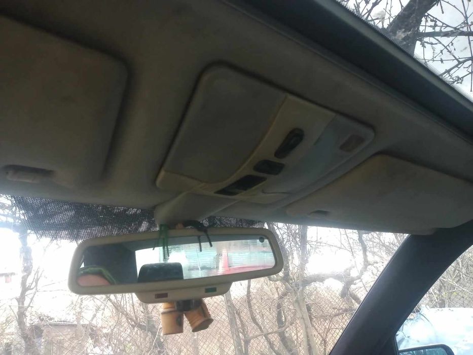 Mercedes E 200 на части