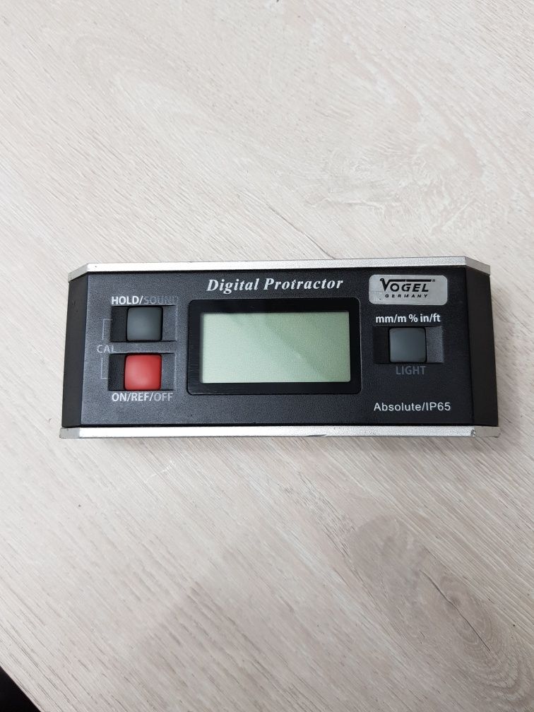 Digital Protractor  Volger