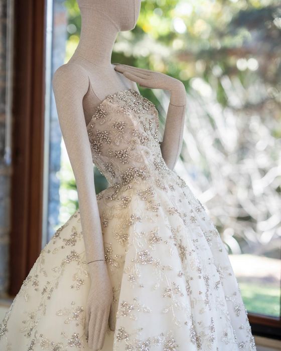 Продам свадебное платье со Swarovski ми камнями