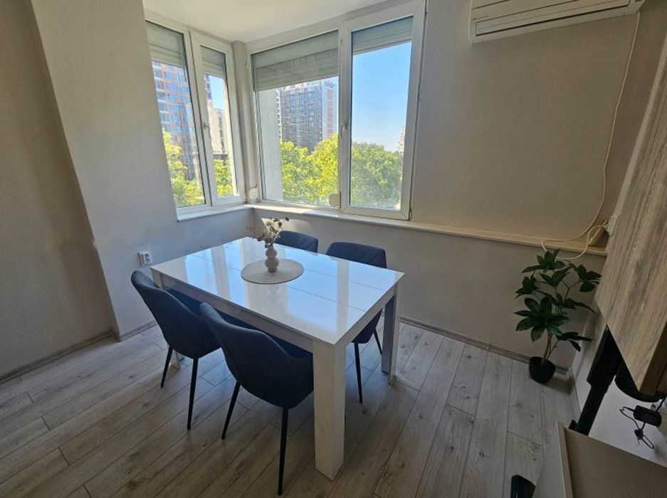 Дава се под наем Двустаен апартамент в Пловдив, Тракия - 67 кв.м за 409 € - Снимка #2