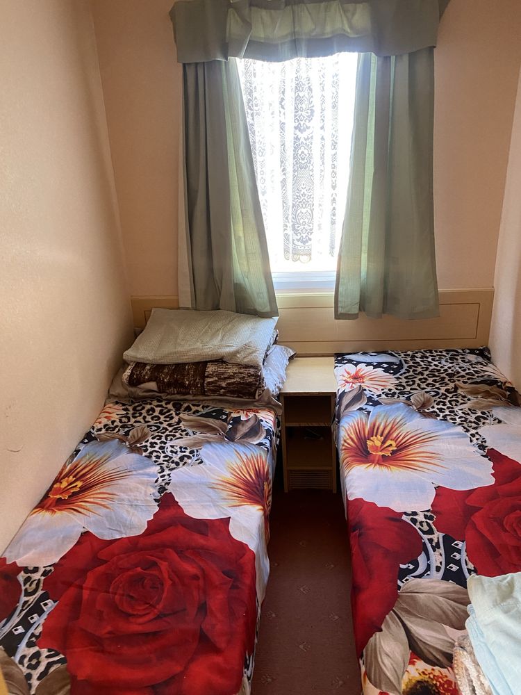 Vand casa mobila