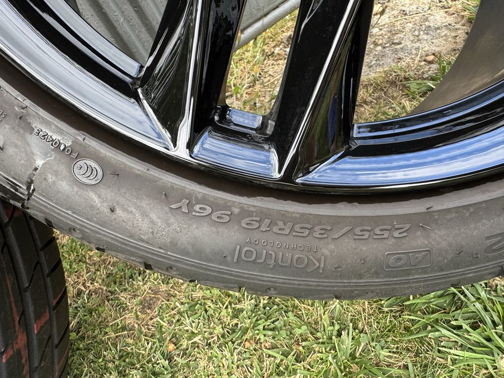 Джанти 19” за Audi с НОВИ гуми 255/35/19 Hankook