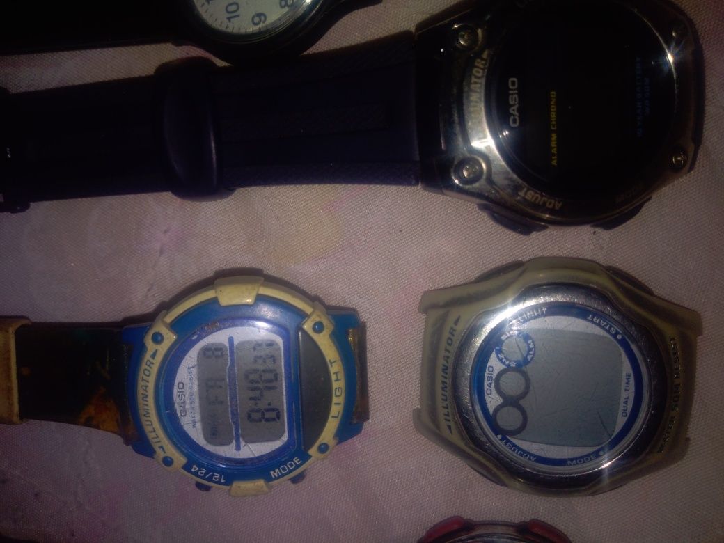 Vintici ceasuri Casio, LOT. 250 lei toate