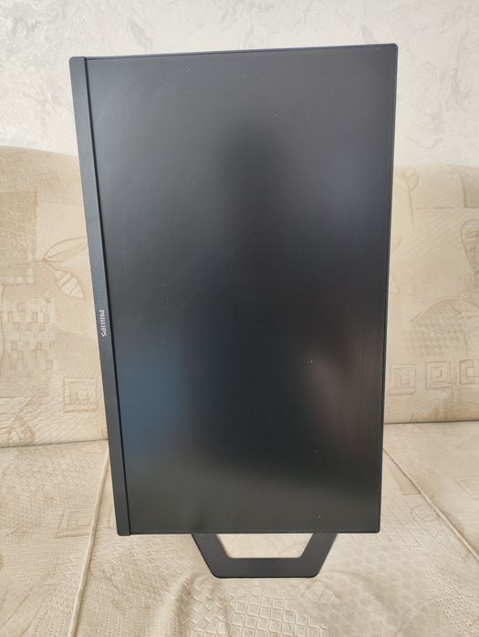 Монитор Philips 24' ips