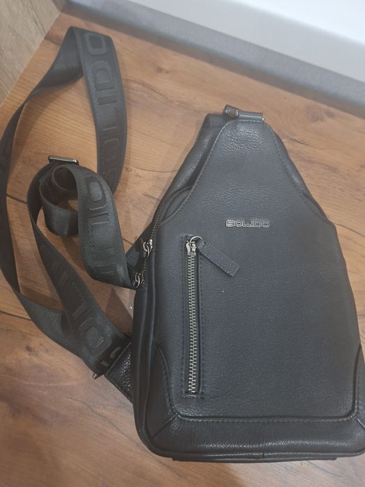 Барсетка в хорошем состоянии