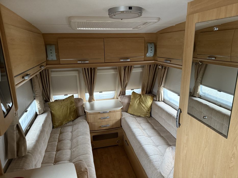 Каравана Lunar Ariva 2012