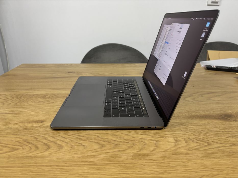 Laptop Macbook Pro 2019