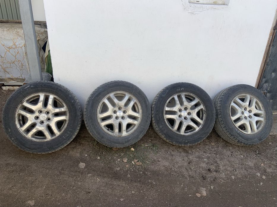 Диски с зимней резиной