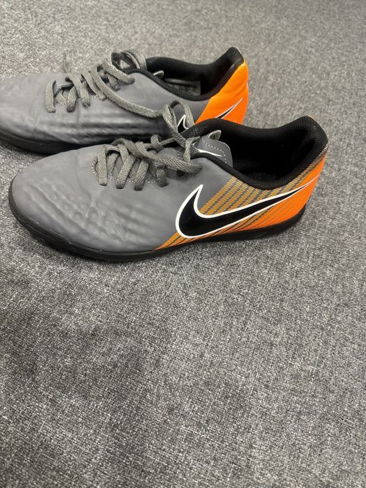 Футболни Стоножки номер: 38.5 / 24 см стелка