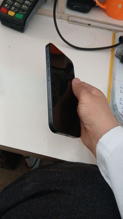 Iphone 13 sotiladi
