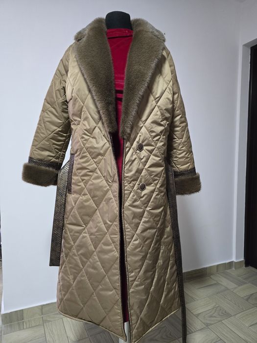 Haina cu guler amplu din blana, calduroasa, usoara, cordon propriu