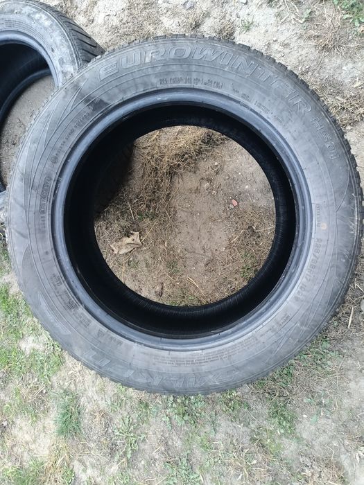 Anvelope iarna 235/55r17