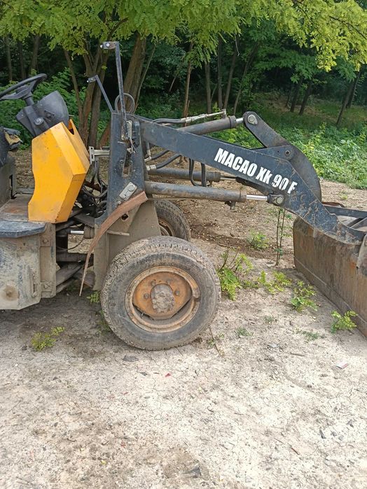 Vînd vola macao încărcător frontal