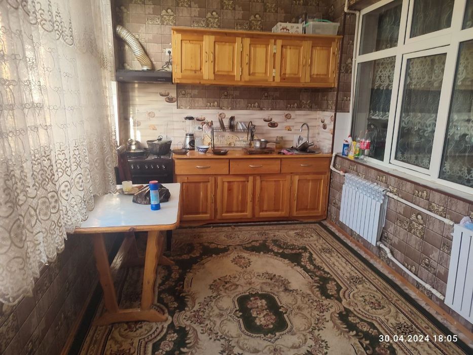 Ховли уй .котеж . Навоий в.