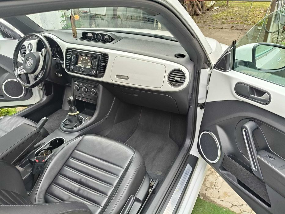 Volkswagen Beetle Black Edition