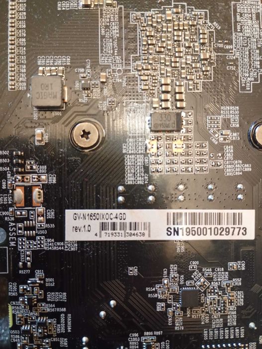 Vand placa video GIGABYTE GEFORCE 1650 GTX 550 lei