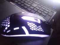 Mouse gaming  cu rgb și 3200 dpi