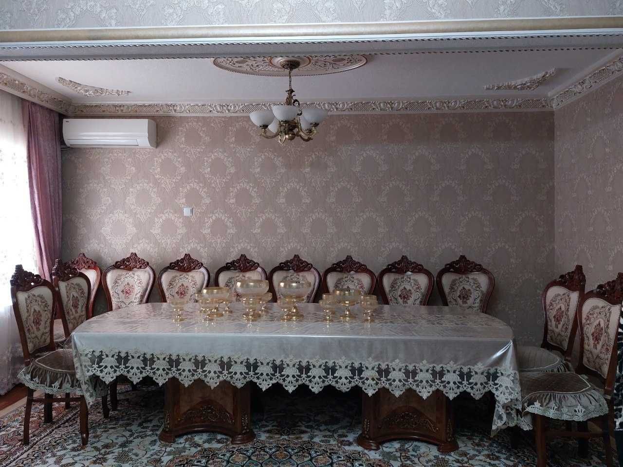 Продаю 4х комнатную квартиру в Мирзо Улугбекском районе (Карасу 6) (А)