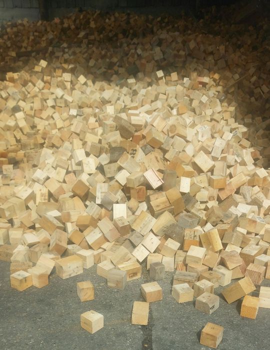 Lemne de foc din rasinos