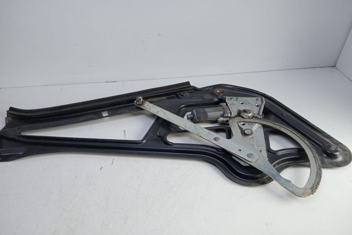 Macara electrica dreapta fata cu motoras 0130821734 Mercedes-Benz Spr