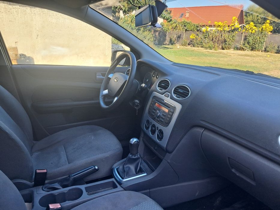 Ford Focus 1.6 benzina