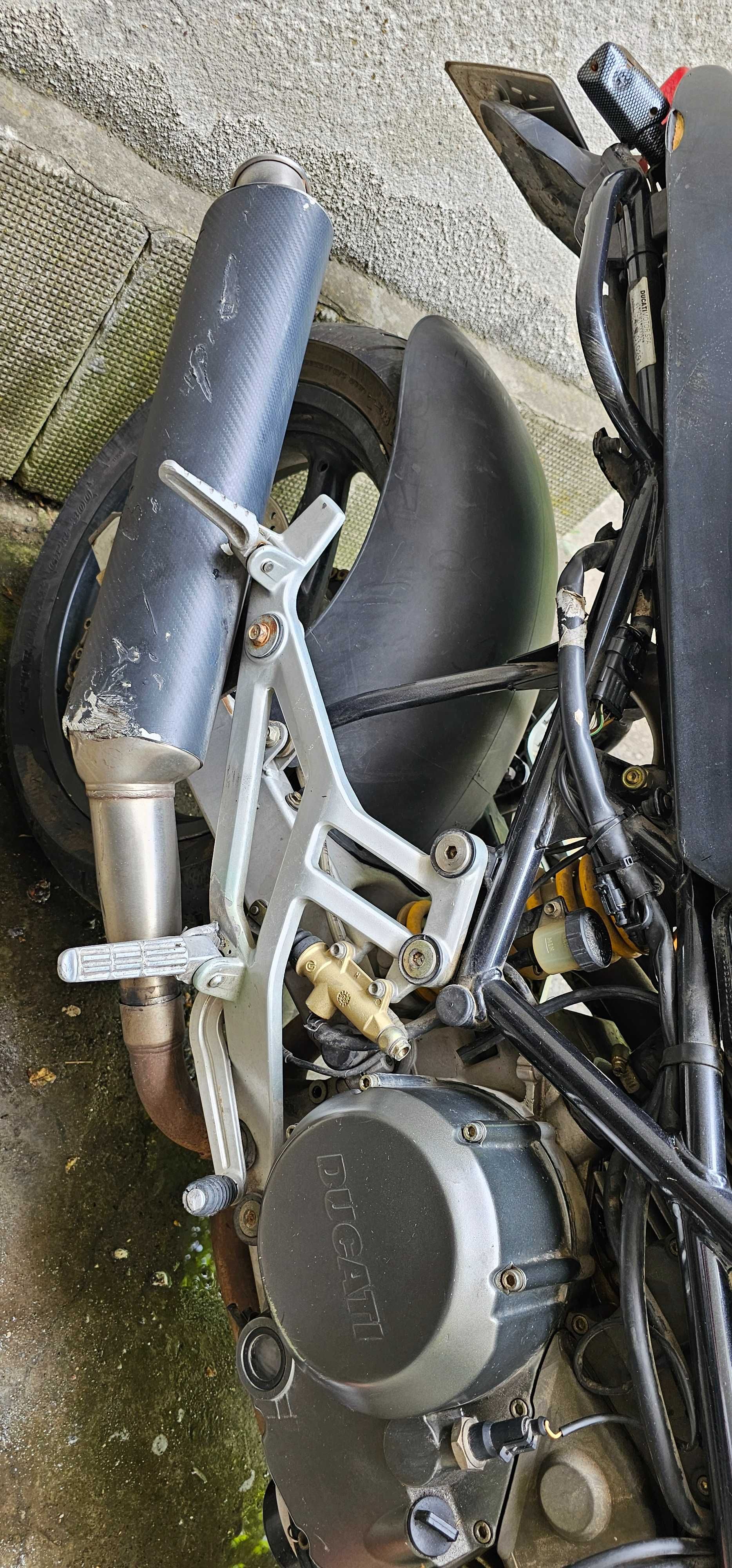 Ducati Dark Monster 750