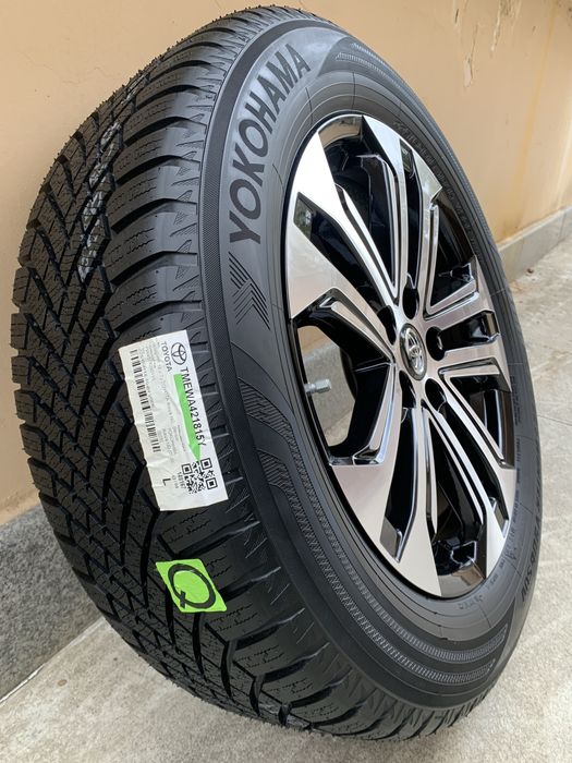 Оригинални джанти ТОЙОТА РАВ4 TOYOTA RAV4 NG зимни гуми 225/60R18 GR