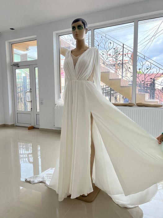 Rochie de mireasă – Nava Bride București