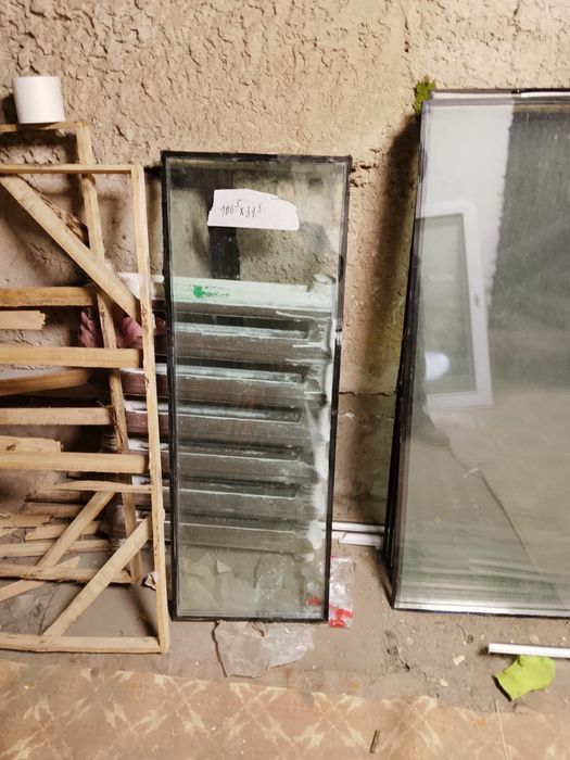 Продаются стеклопакеты от пластиковых окон разных размеров