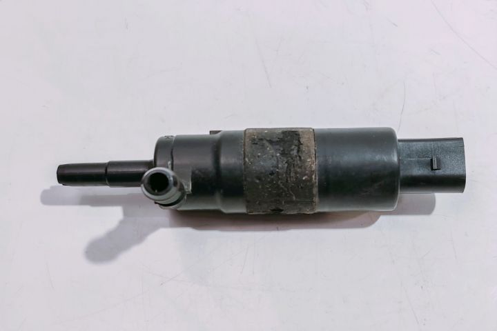 Pompa spalator faruri 3B7955681 Audi A6 4F/C6 seria