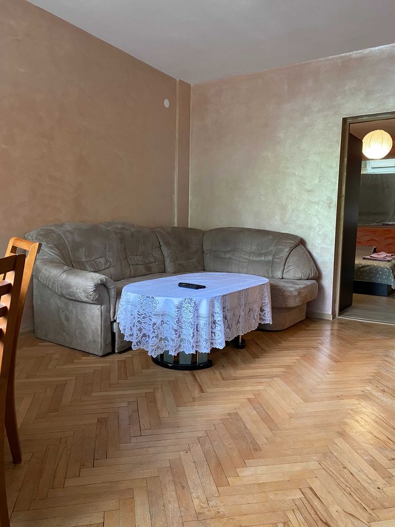 Дава се под наем Двустаен апартамент в Русе, Дружба 1 - 55 кв.м за 433.5 € - Снимка #6