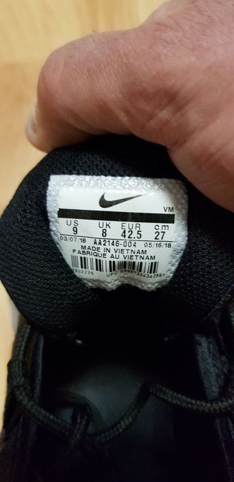 Nike Air Max Axis 42.5