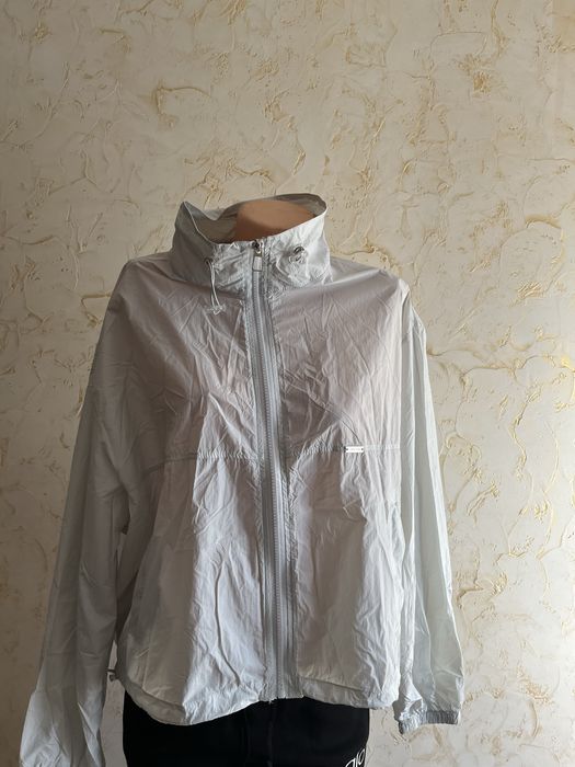 белый тонкий 5000 тг